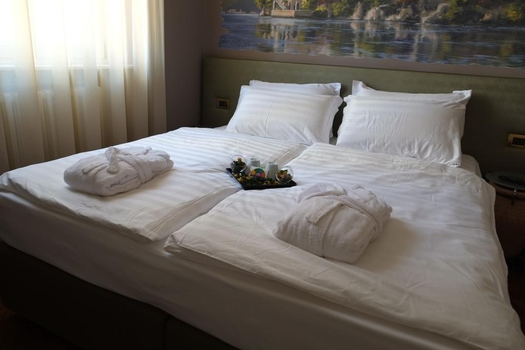 Michelangelo B&B Varenna Eksteriør bilde